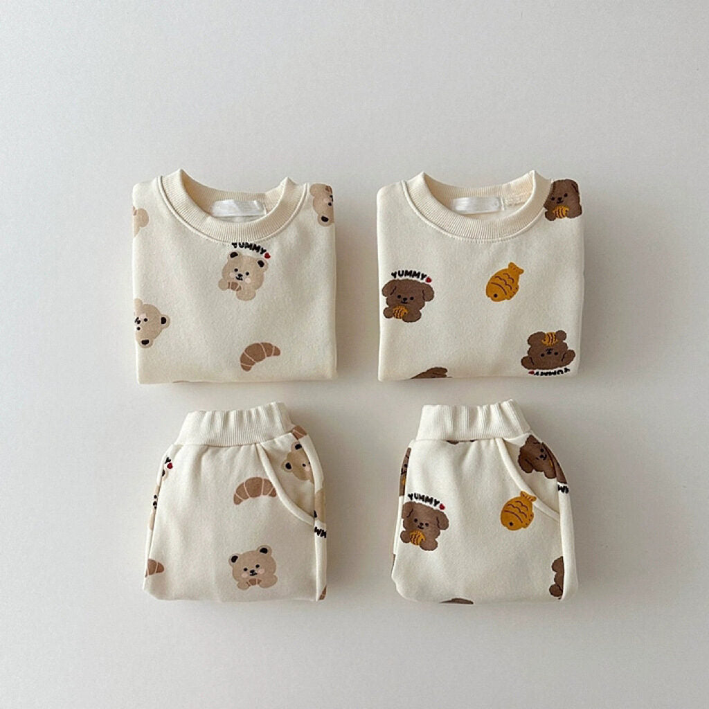 Baby girl joggers set online